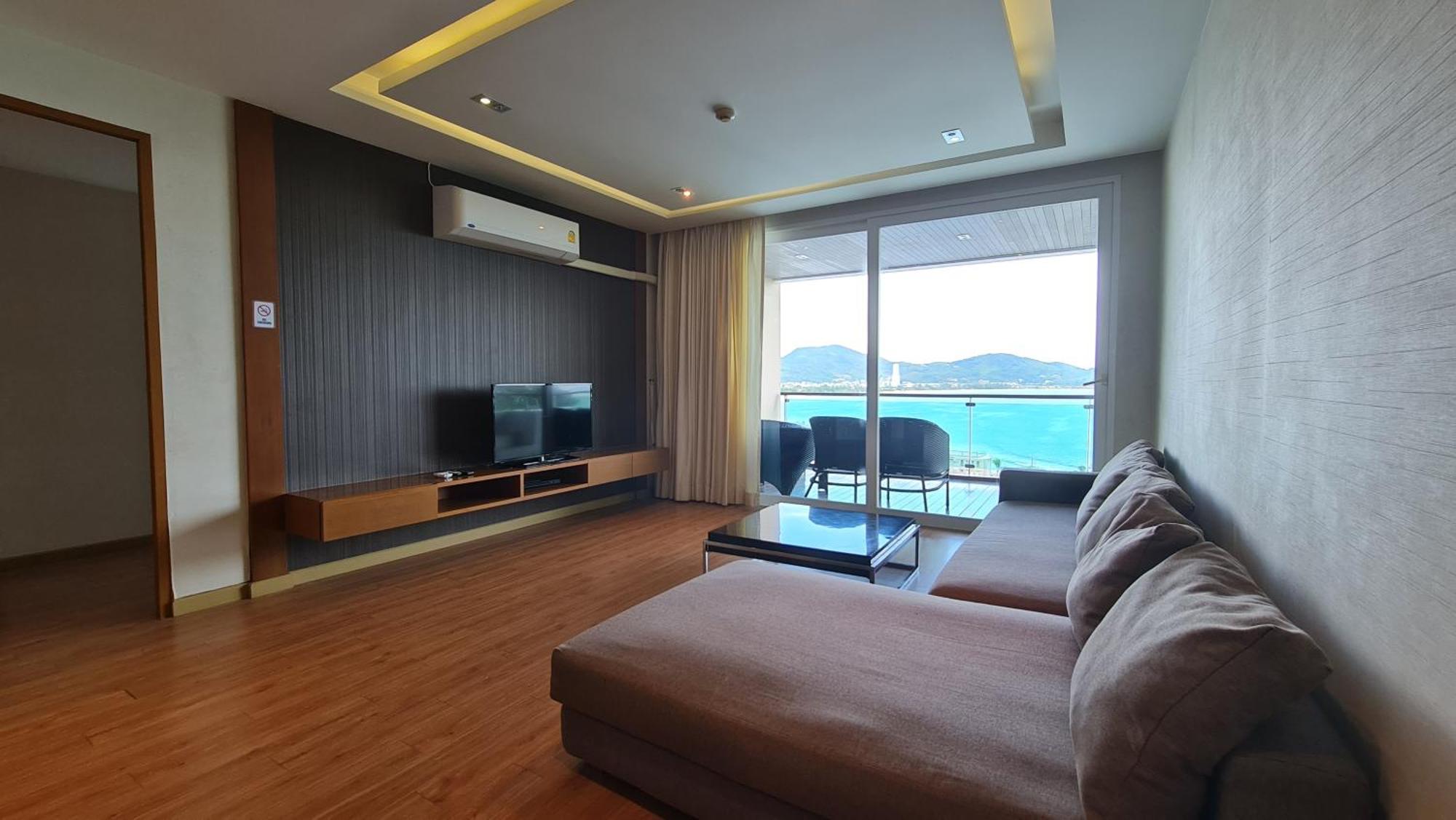 The Privilege Residence Patong Екстериор снимка